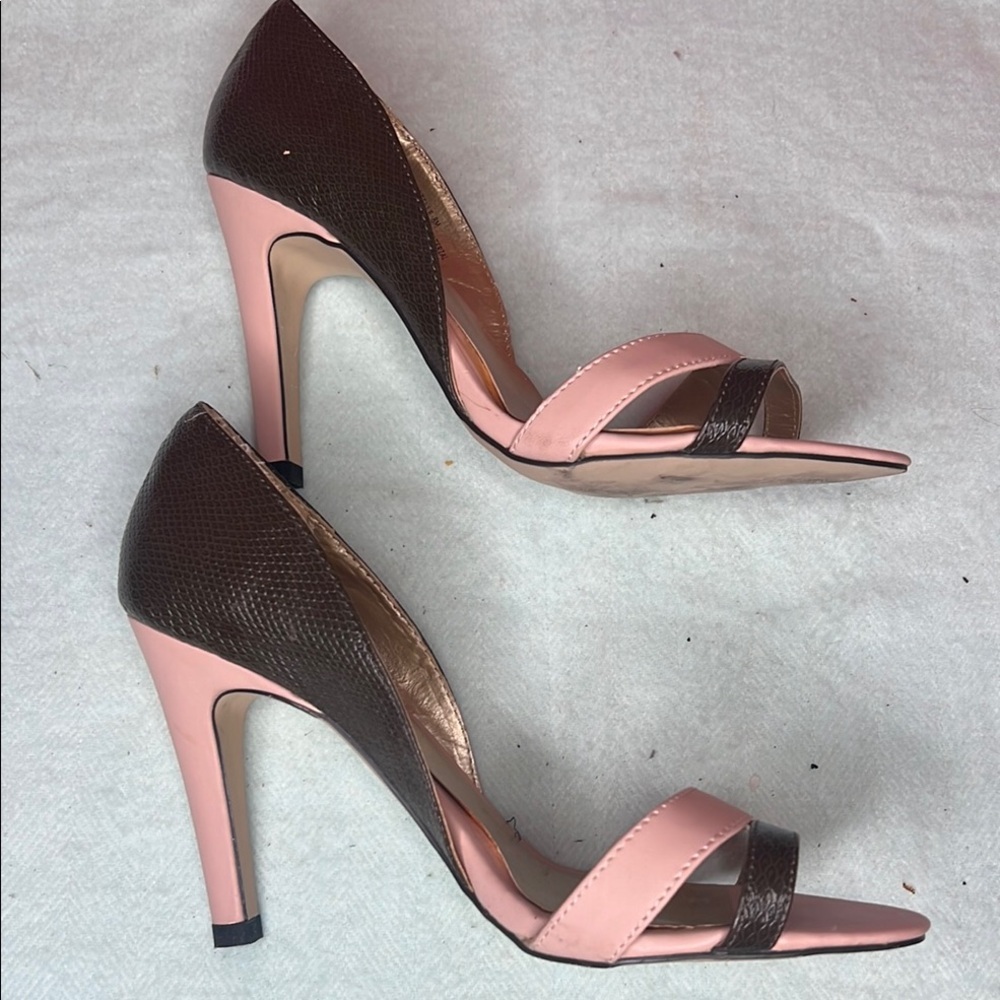 Shoe Dazzle Two-Tone Pink and Brown Heels - Picture 4 of 10